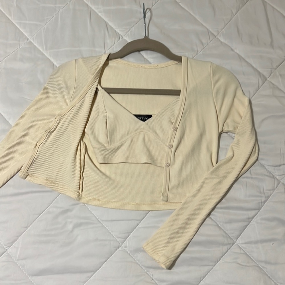 White Fox Boutique set (crop tank / crop button down)